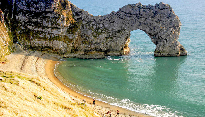 13 Best Places to Travel in the U.K. in 2023